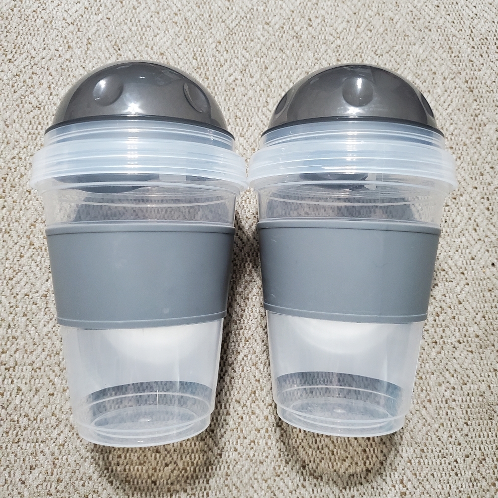 Gray Set of 2 Reusable Fruit Yogurt Parfait Snack Cup 16.2 oz with Spoons In Lid